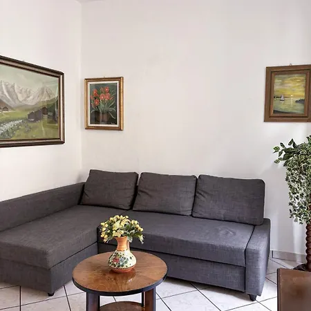 Apartment Rosemary House