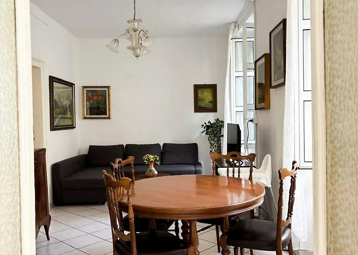 Apartment Rosemary House